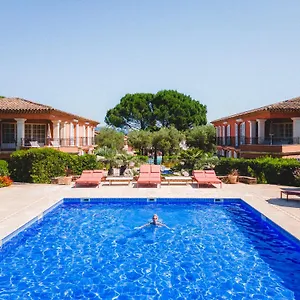 https://domaine-de-lastragale-saint-tropez.fr-provencehotel.com